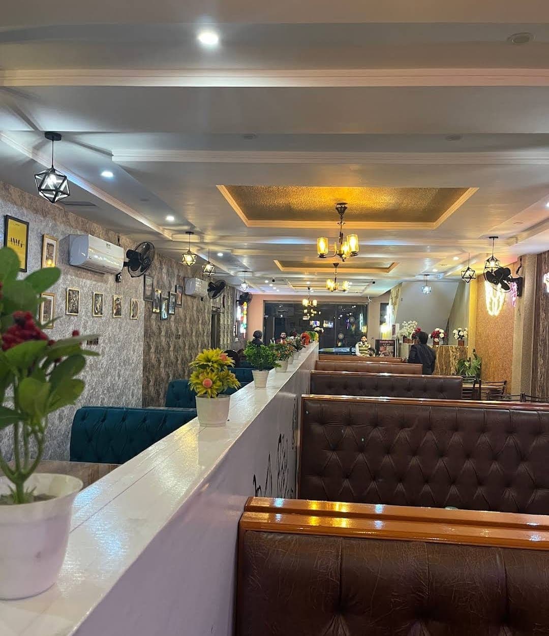 Relish Pizza Kitchen Gojra - Main Entrance & Ambiance